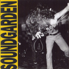 Soundgarden – Louder Than Love (1989)