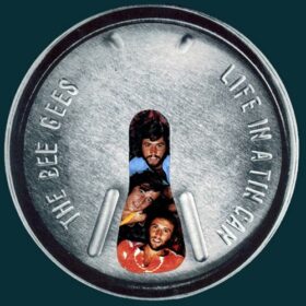 Bee Gees – Life in a Tin Can (1973)