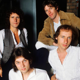 Dire Straits